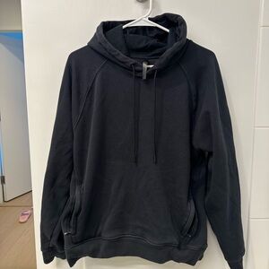 Fabletics Women’s Black Pullover Hoodie size Large zippered pockets
